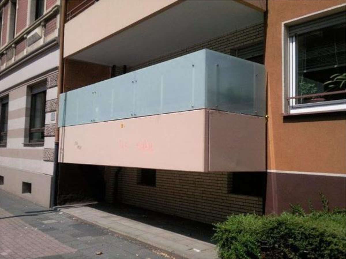 Balkonverglasung