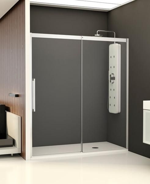 Un baño con cabina de ducha y cabezal de ducha.