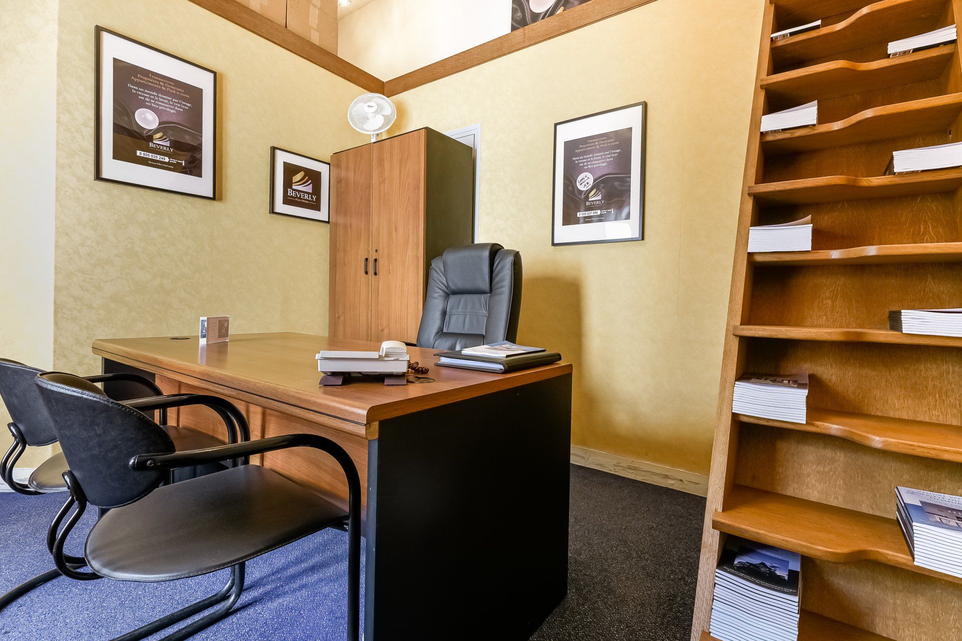 Bureau en location longue durée à Versailles