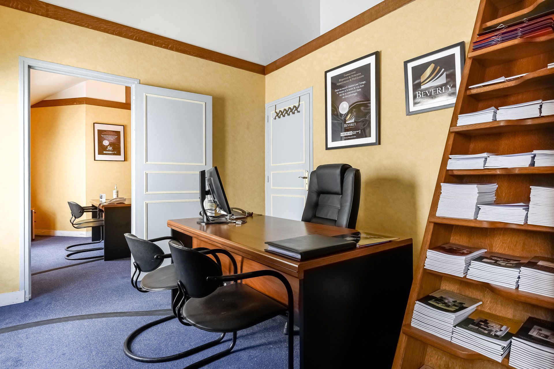 Bureau en location à Versailles