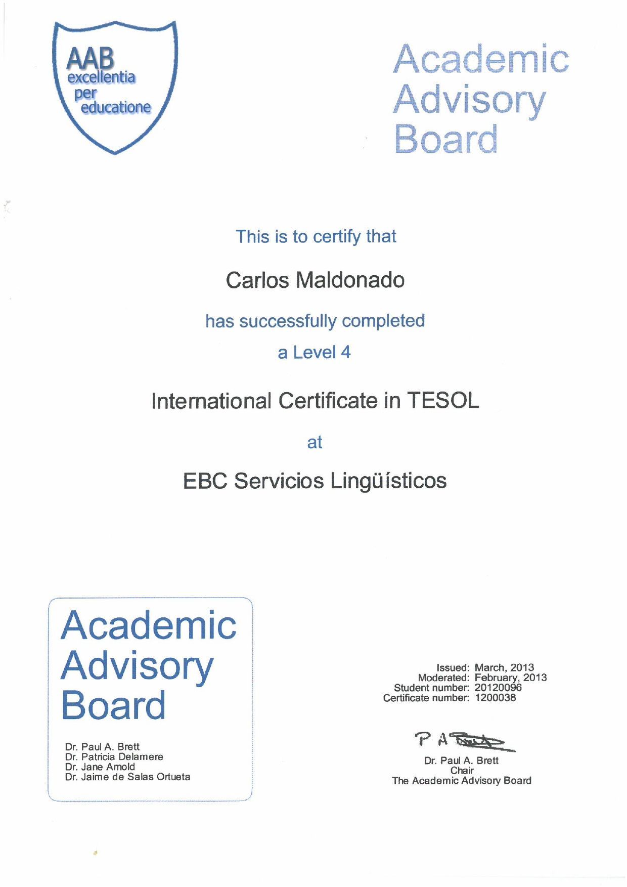 Un certificado del consejo asesor académico está sobre un fondo blanco.