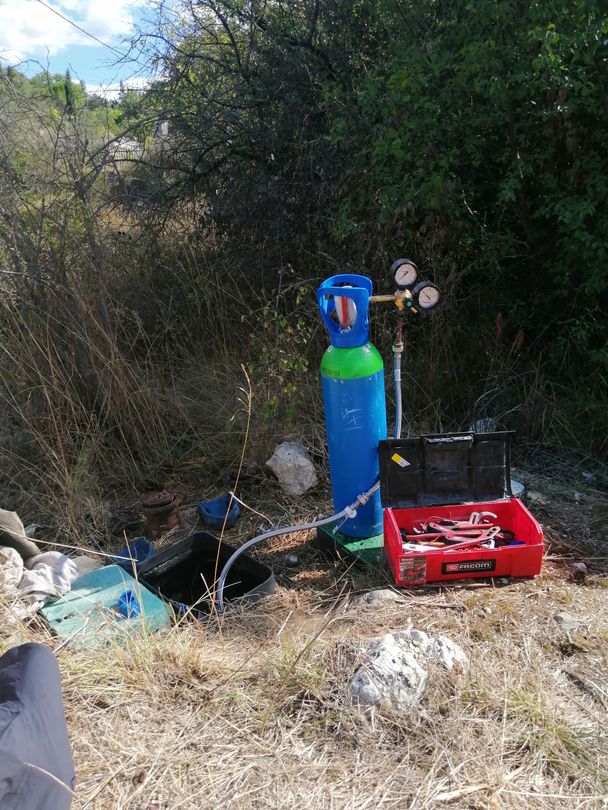 Matériel pour une recherche de fuite par gaz traceur
