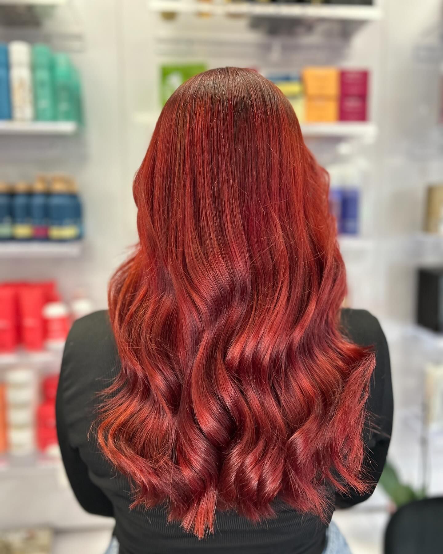 Cheveux colorés rouges