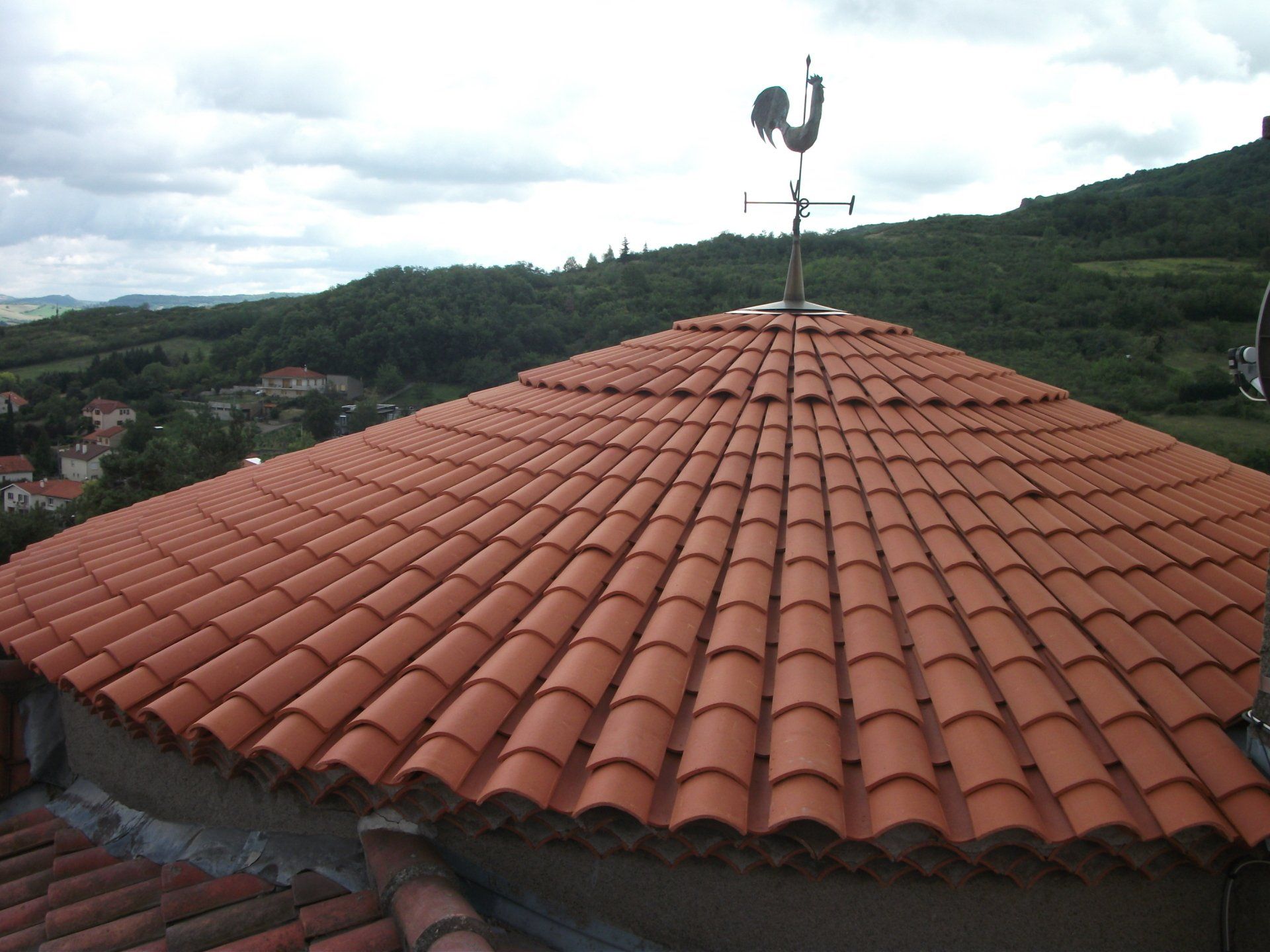 Travaux de toiture en tuile