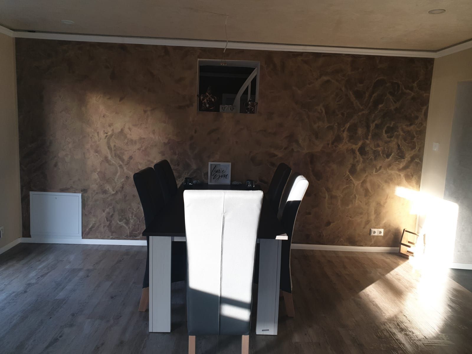 Einblicke in unsere Wand- und Bodengestaltung