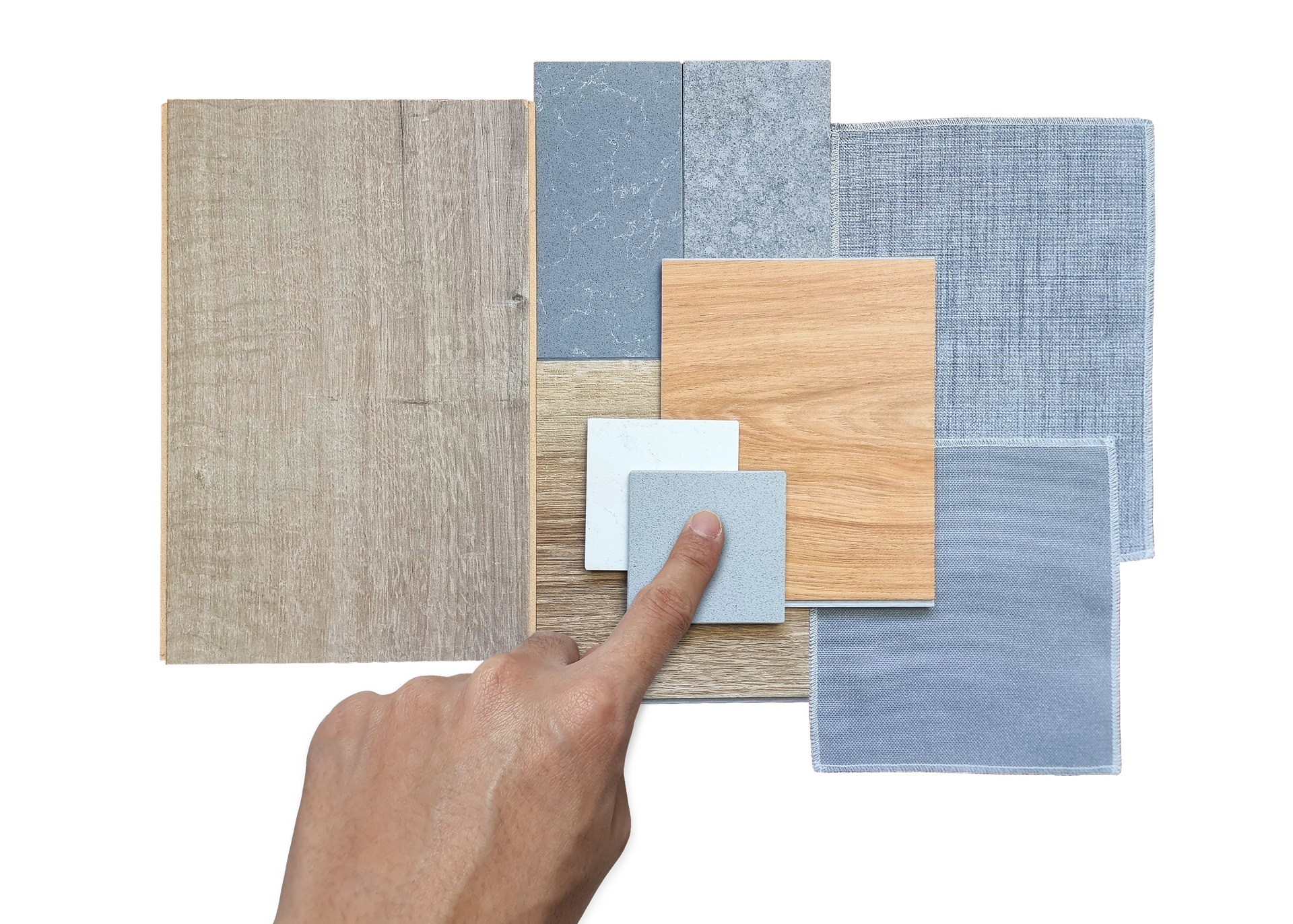 Une main pointant du doigt des morceaux de parquet et de carrelage.