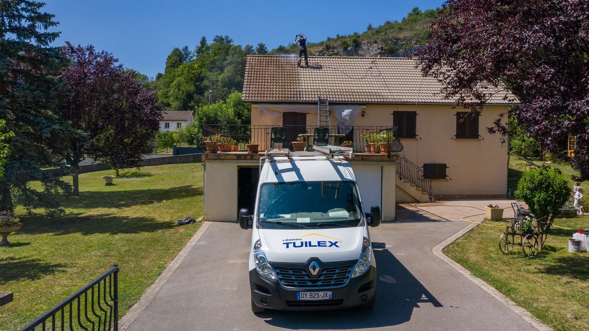 Tuiles avec présence de mousse