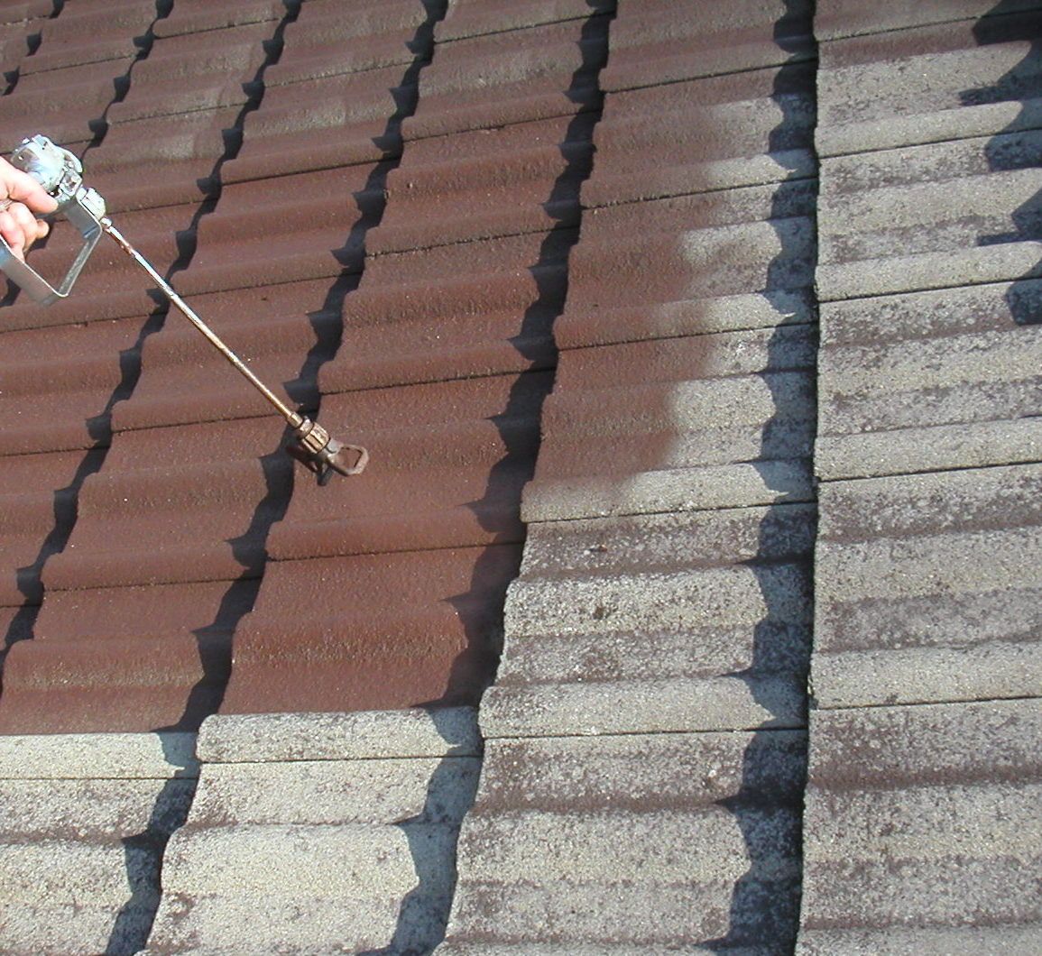 Application de peinture de toit