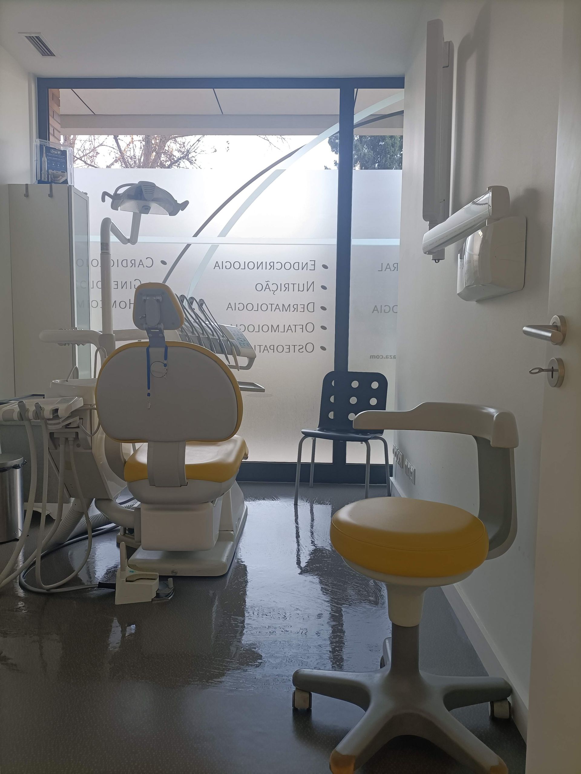 Consultório dentário da clínica Metro Plaza