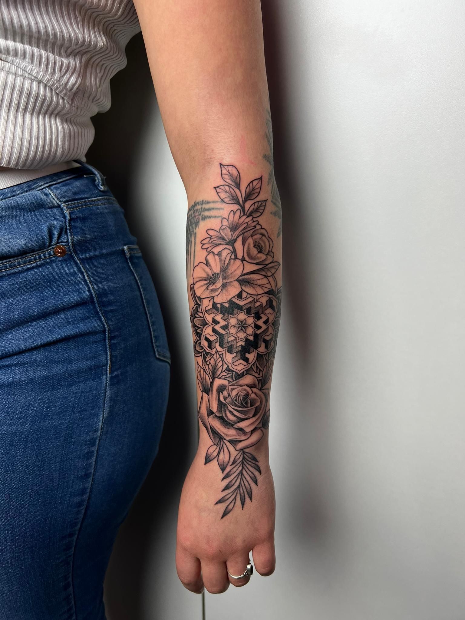 Arm Tattoo - Luan Art Tattoo Studio