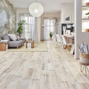 Raumgestaltung von Raumausstattung Neidhardt