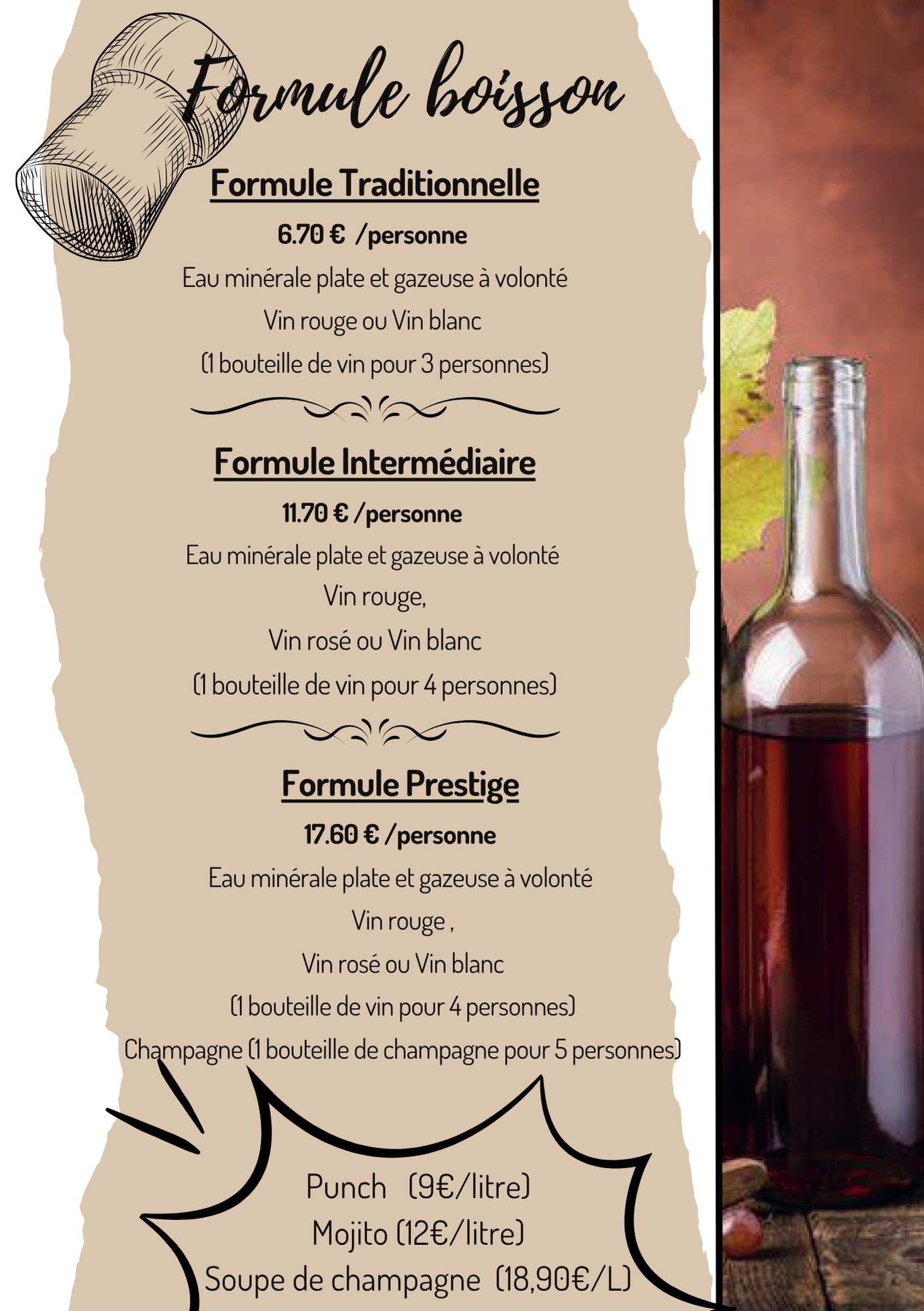 Carte des boissons française sur parchemin à côté d'une bouteille de liquide rouge posée sur une surface en bois