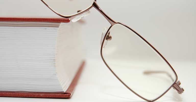 Lakipalvelut yksityisille