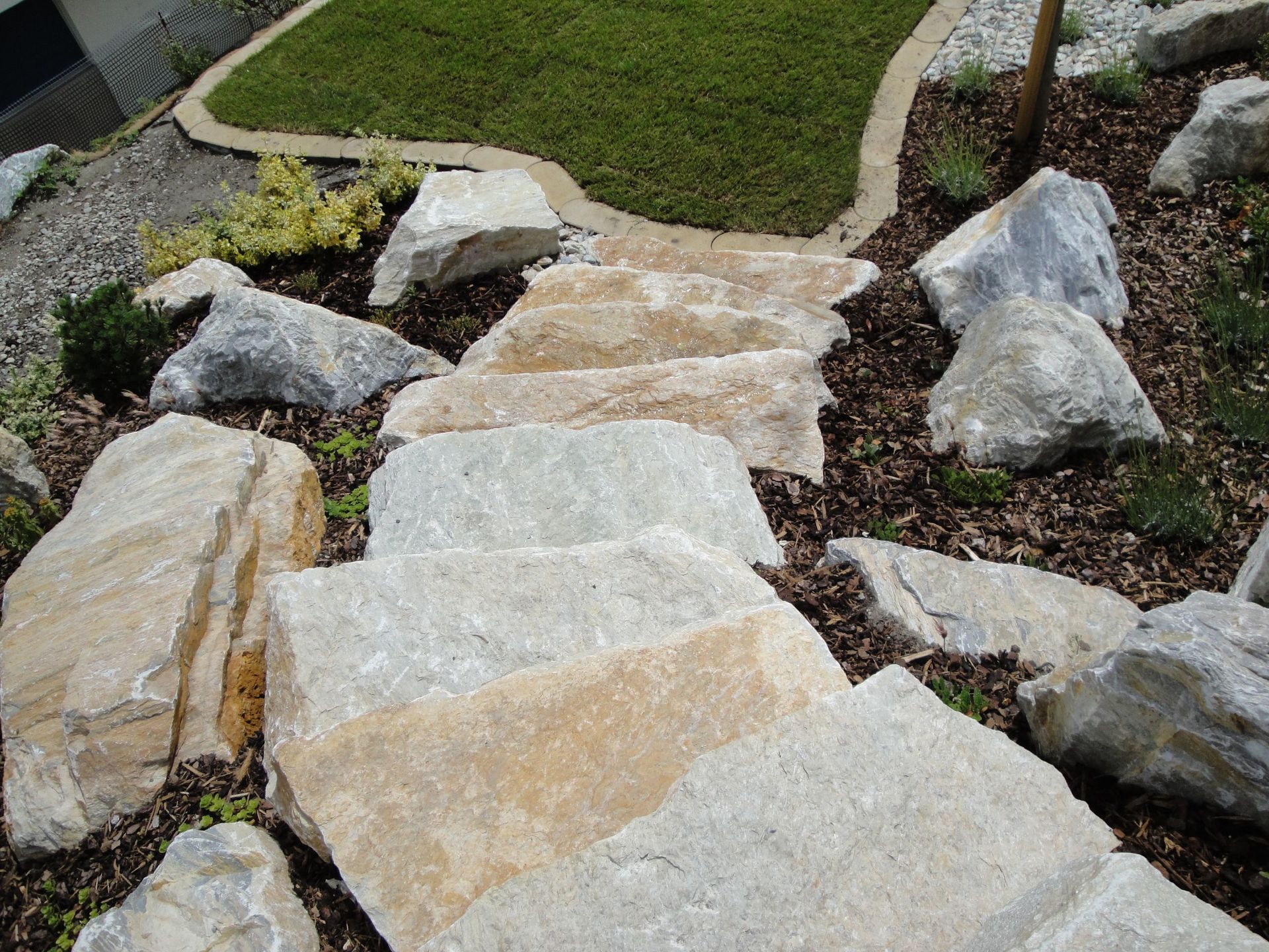 Naoux Paysagiste - watering