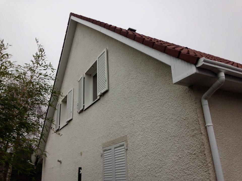 Gouttières et dessous de toit PVC