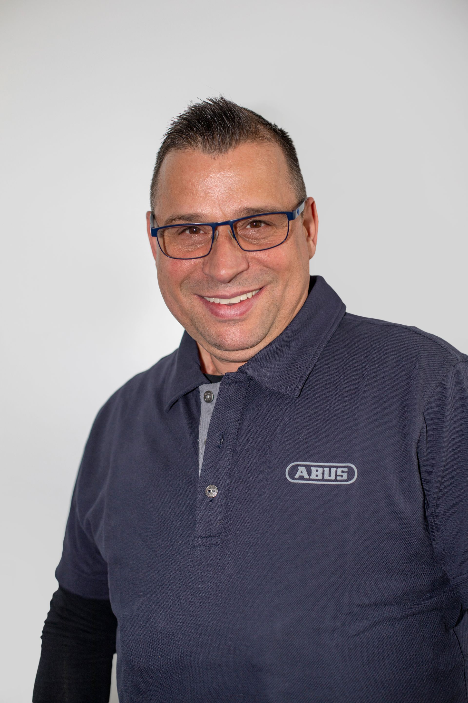 Sven Dill - Lernen Sie den Schlüsselnotdienst aus Berlin kennen.