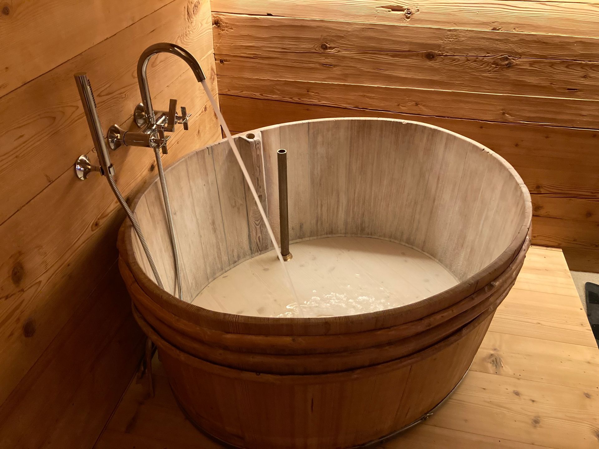 Baignoire en tout type de matériaux  -   Thierry Schopfer Sàrl