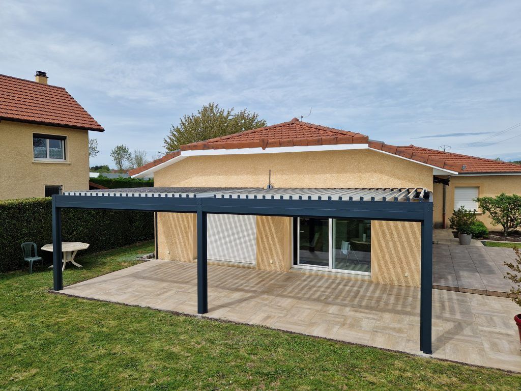 Double pergolas sous une terrasse 3.