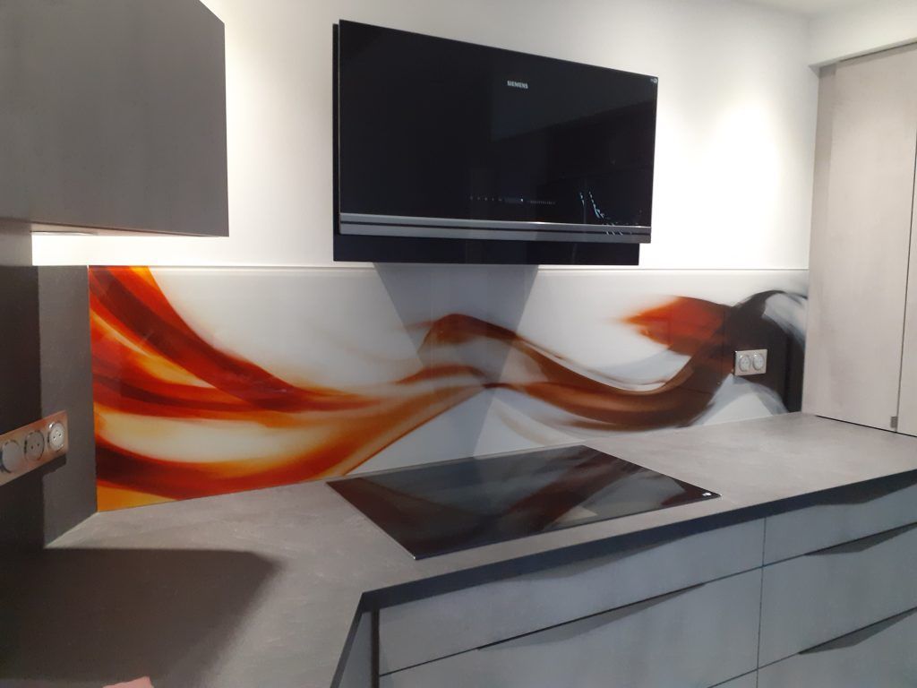 Une crédence de cuisine.