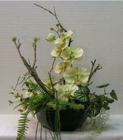 Coupe de fleurs et feuilles