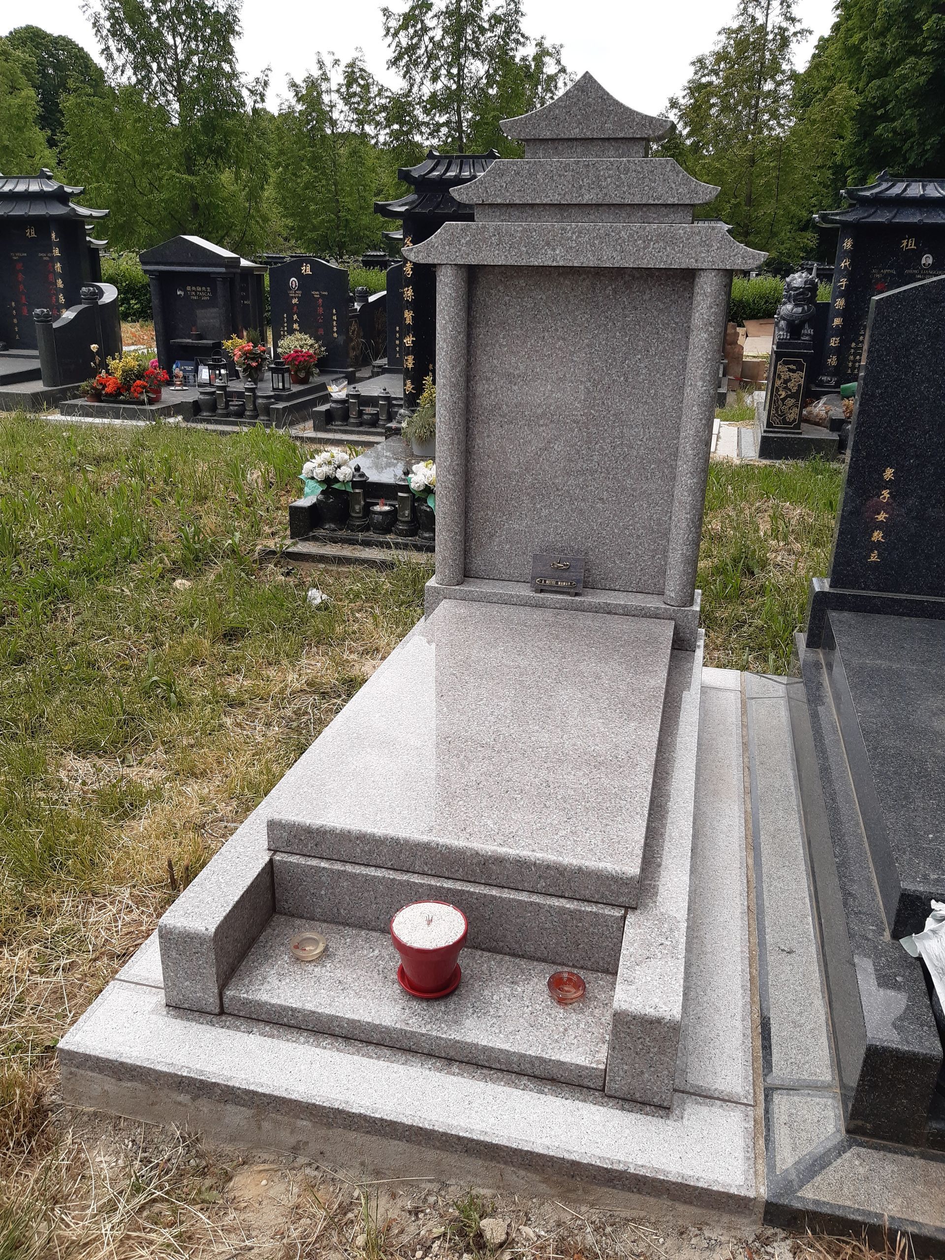 Pompes Funèbres LAMOTTE  ET FILS       
Saint- Maur-des-Fossés