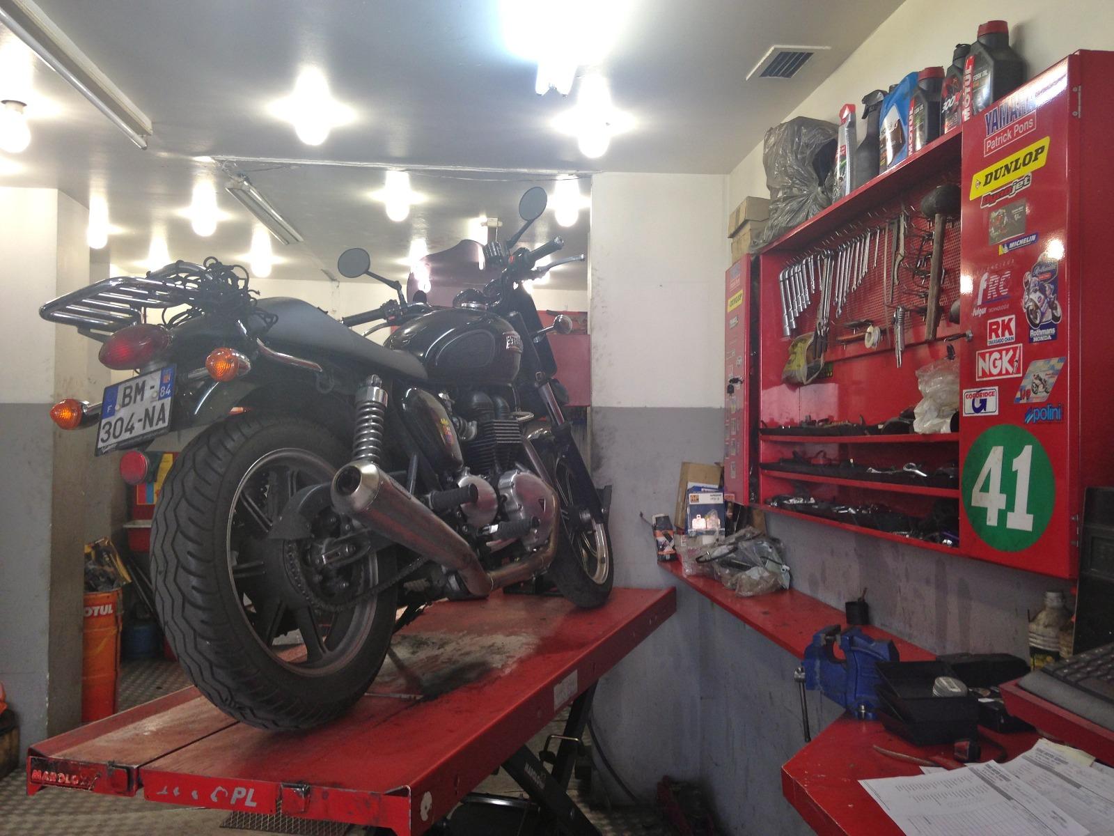 atelier motos paris 17