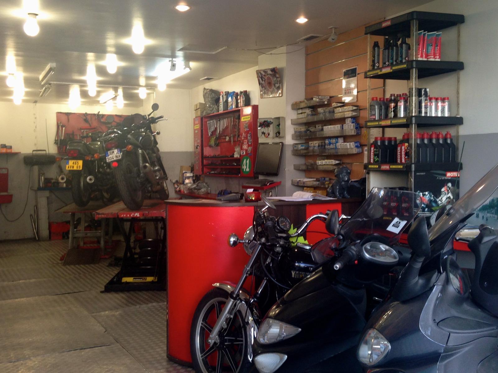 atelier rome motos
