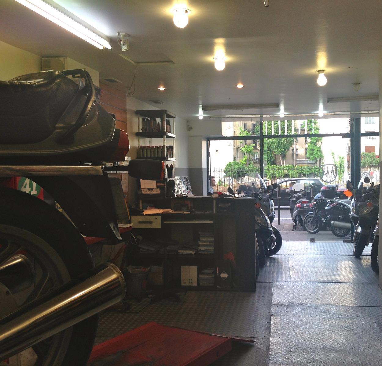 Boutique rome motos