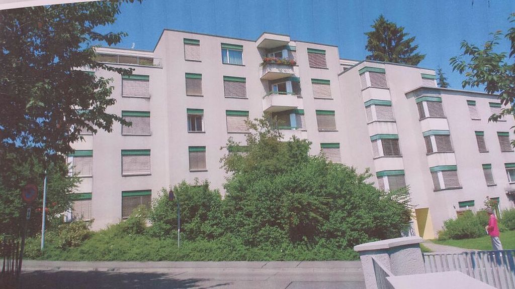 Fassadenrenovation vorher - Kühne AG - Wädenswil