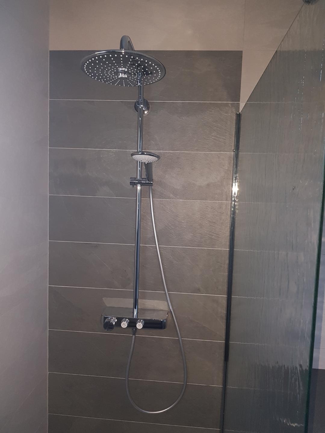 Douche à l'italienne