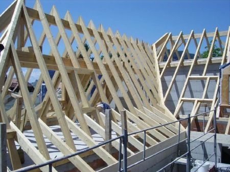 PUENZIEUX ASSOCIÉS SA
