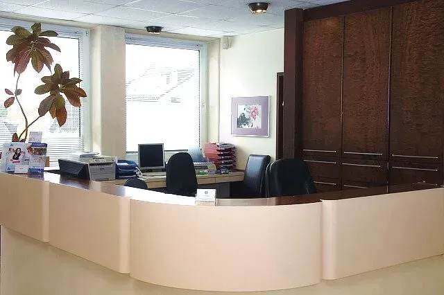 Zahnarztpraxis Sternberg und Kollegen Empfang