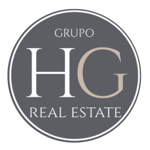 Un logotipo para el grupo hg real estate en un círculo.
