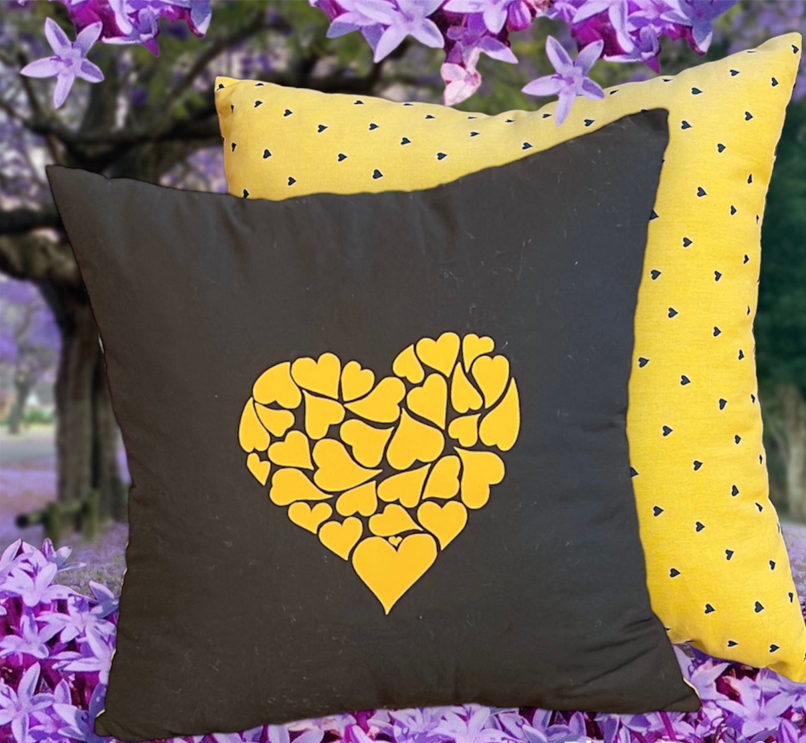 Kissen, die von T-Design - Tanea Najem entworfen wurden