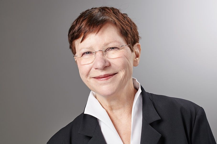 Portrait Petra Hampel - Praxis für psychologische Beratung - Basel