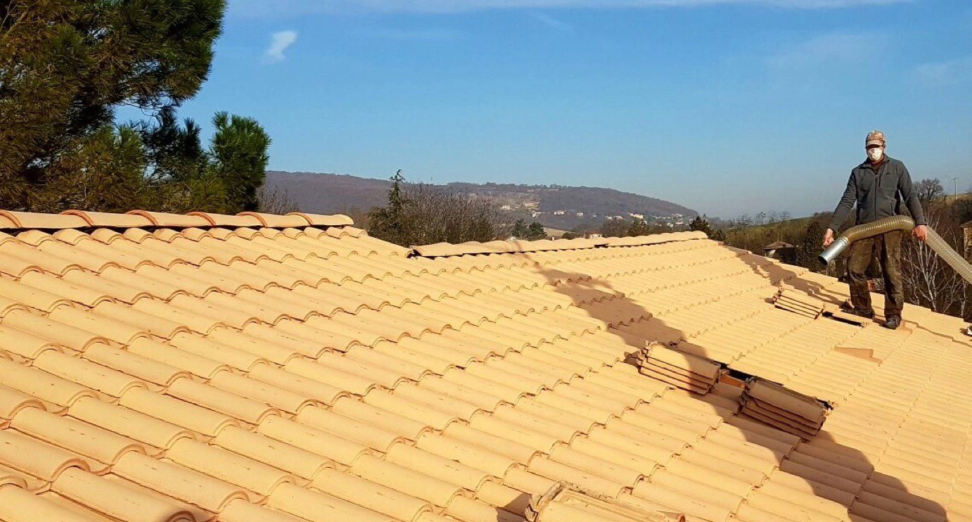 Isolation de combles perdus en cours de réalisation