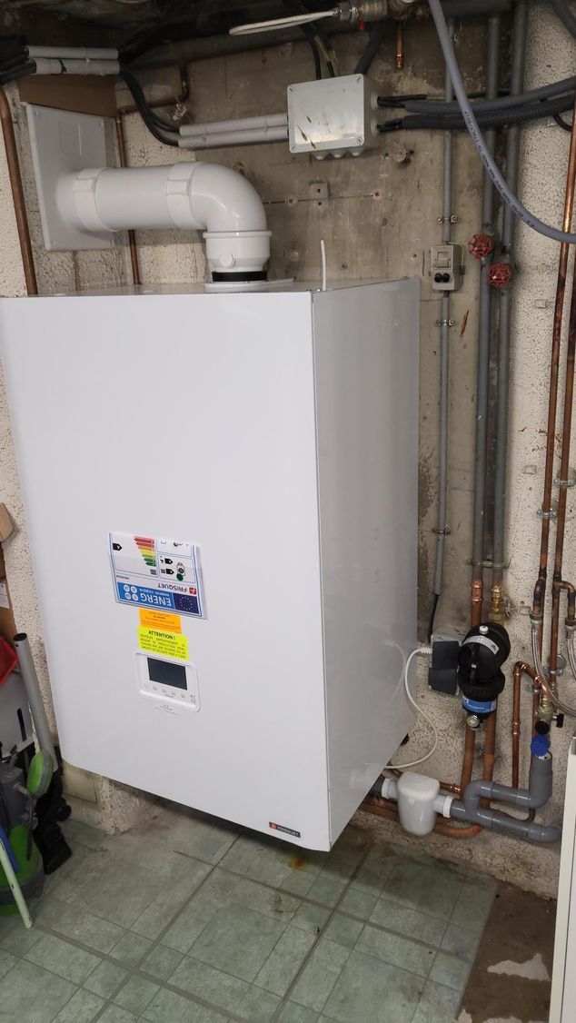 Installation de chaudière Frisquet