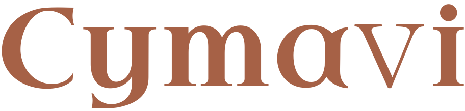 Logotipo de Cymavi en letras serif marrones con texto estilizado en min&uacute;sculas y una l&iacute;nea curva sobre la i