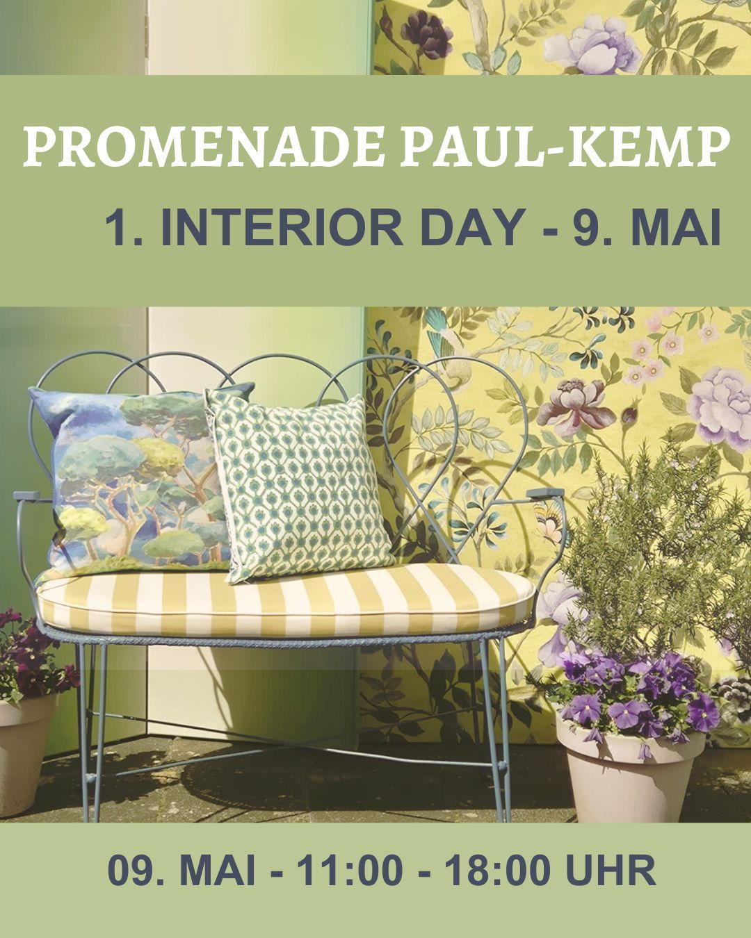 Plakat für die Promenade Paul-Kemp: Innenbereich am 9. Mai, Sofa und Kissen mit Blumenmuster, 11:00–18:00 Uhr