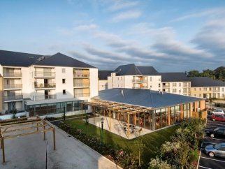 Résidence services vitre