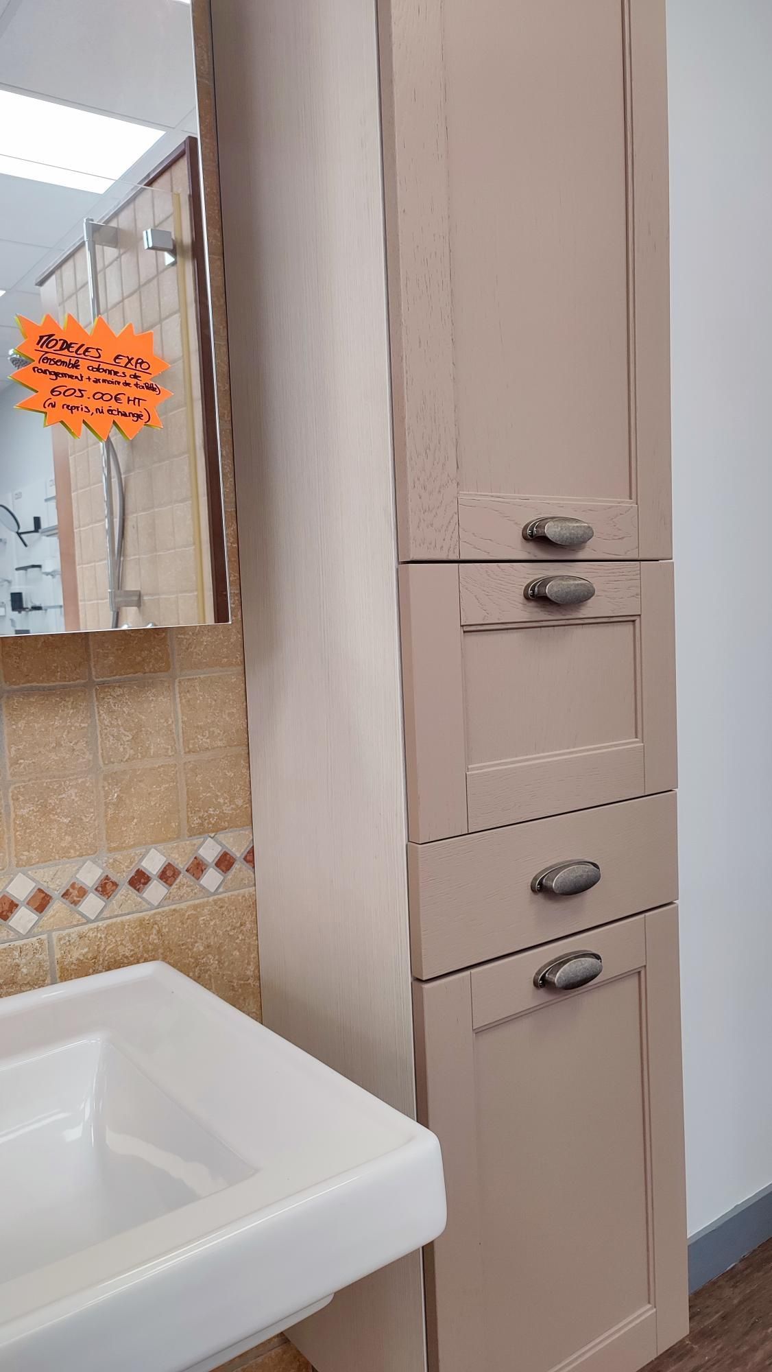 meuble de rangement marron