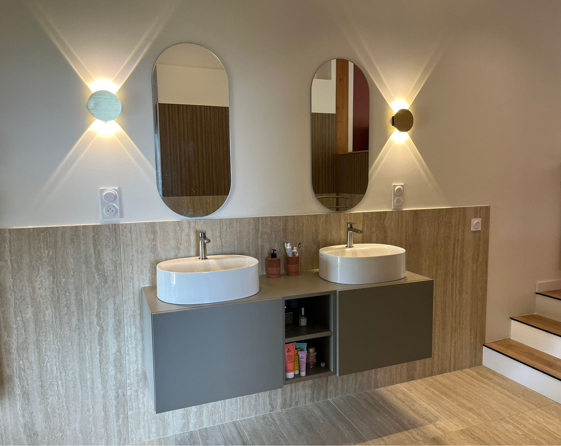 Double vasque de la marque Scarabeo