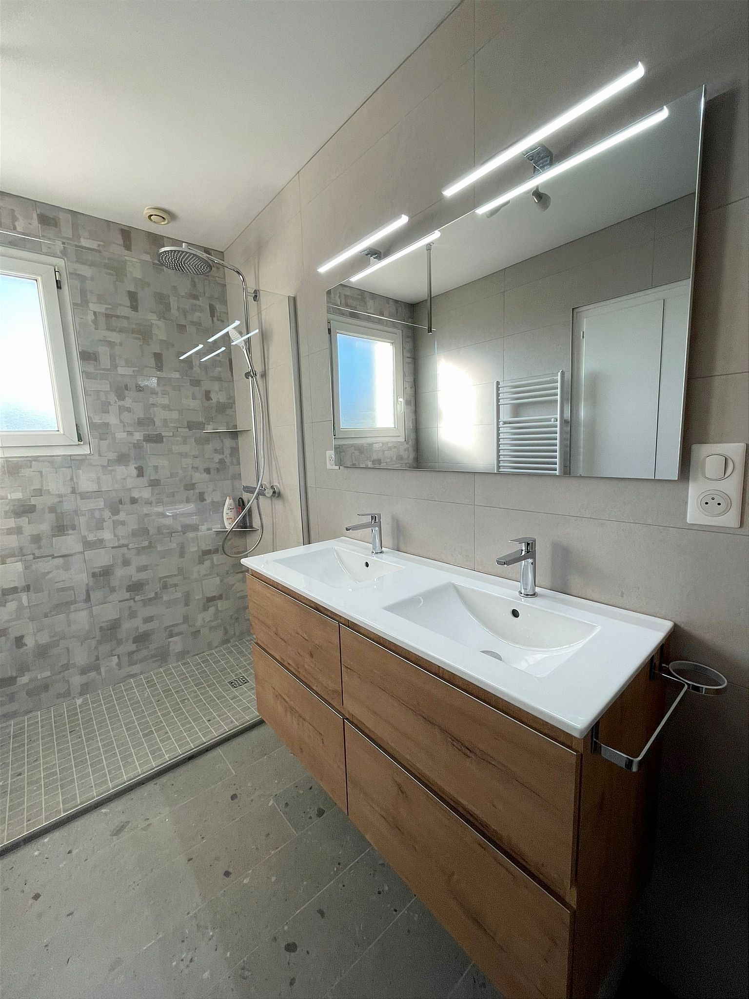 Salle de bains intégralement rénovée
