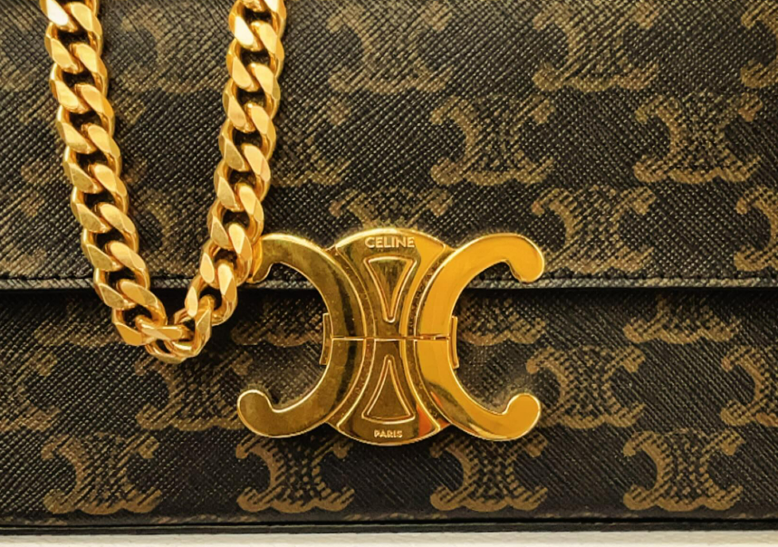 Sac à main Céline marron avec une chaîne en or