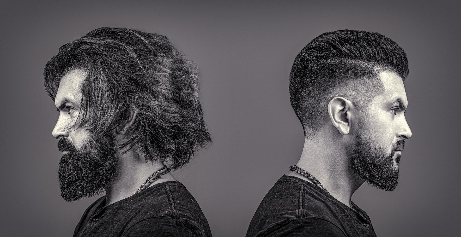 2 hommes avec des coupes de cheveux différentes