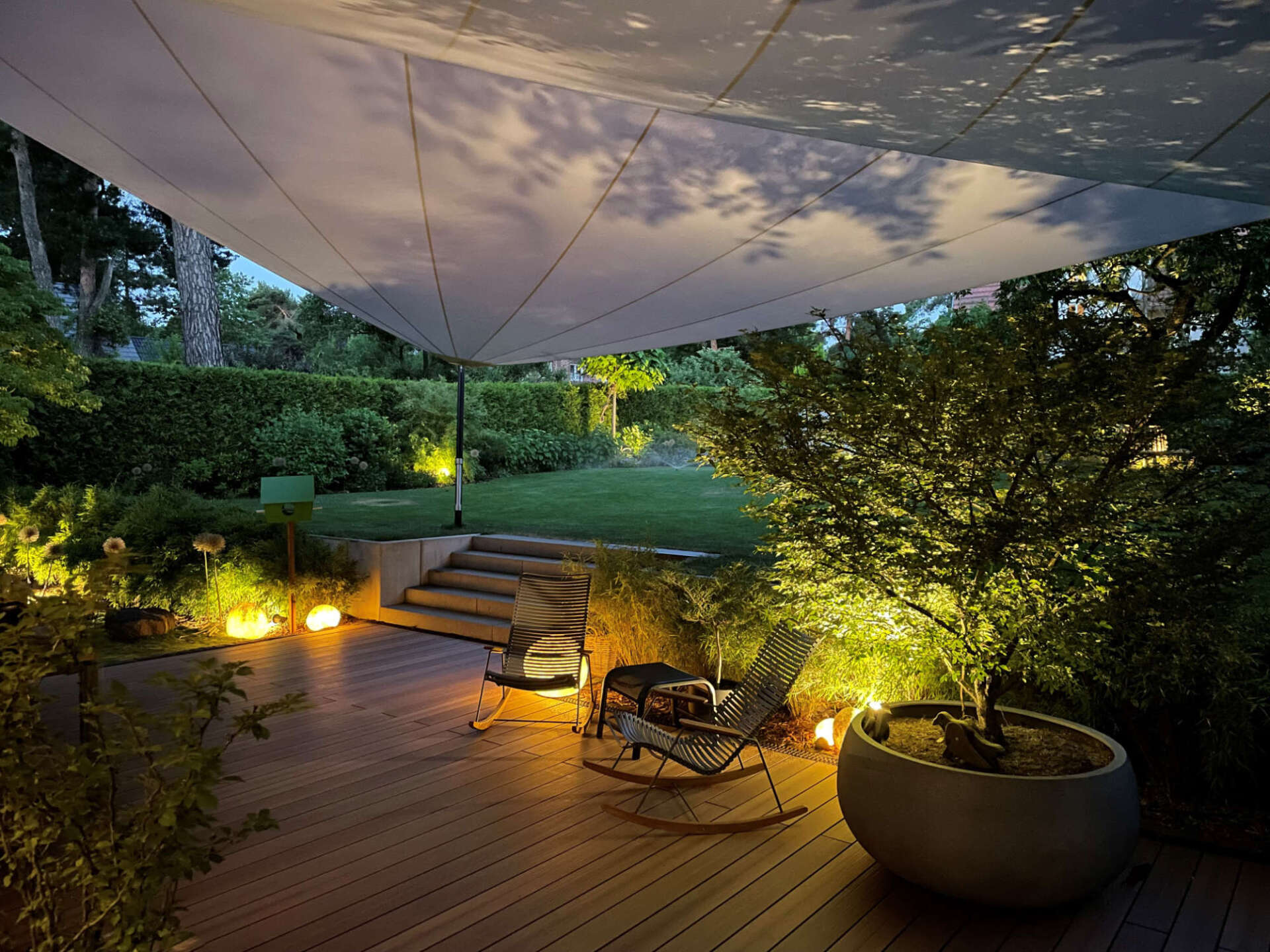 Terrassenüberdachung mit Sonnensegel