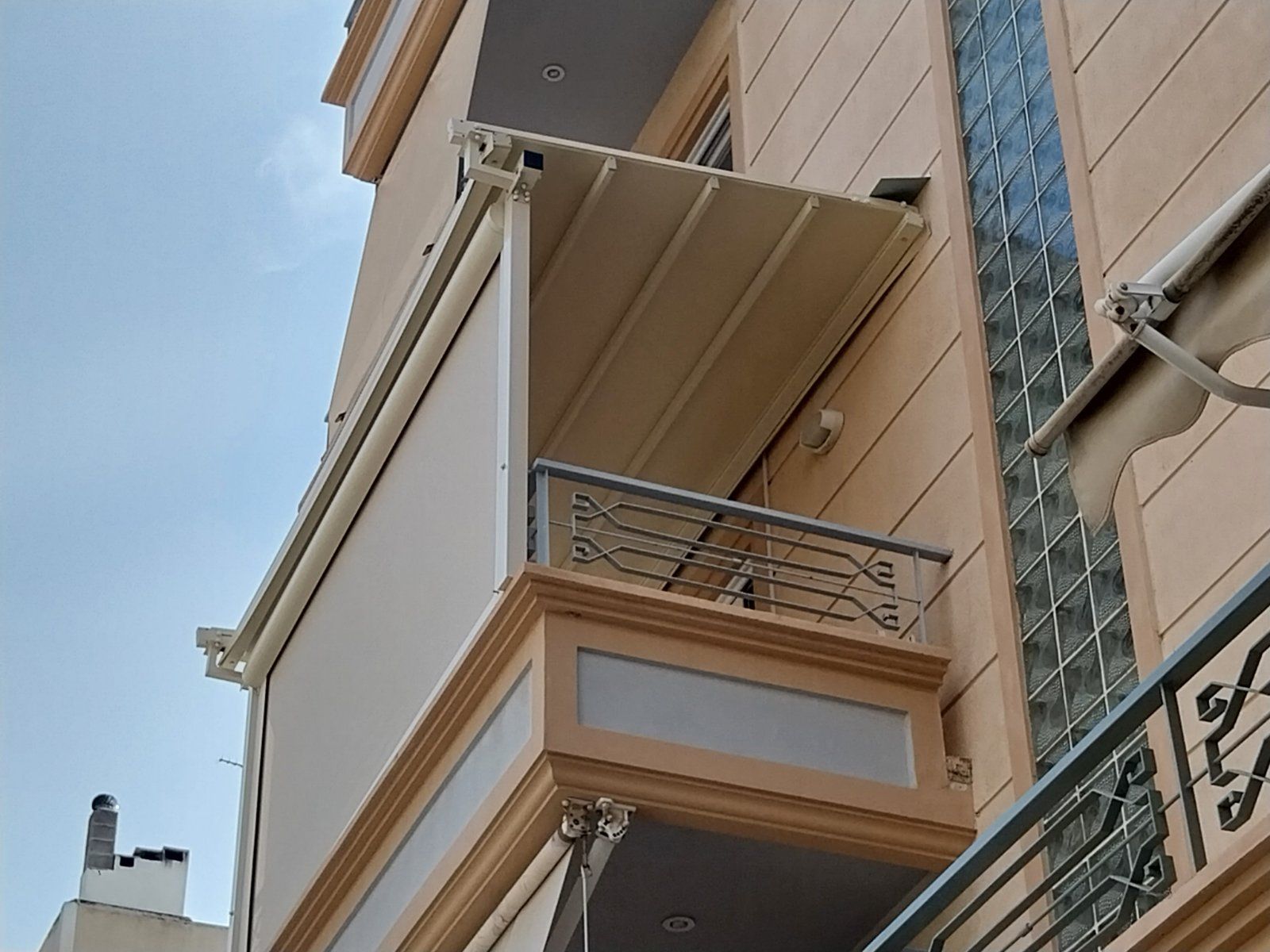  ΤΕΝΤΟΤΕΧΝΙΚΗ ΗΛΙΟΥΠΟΛΗΣ | Τέντες Παντός Τύπου – Σιδερένιες Πέργκολες & Τεντοπέργκολες