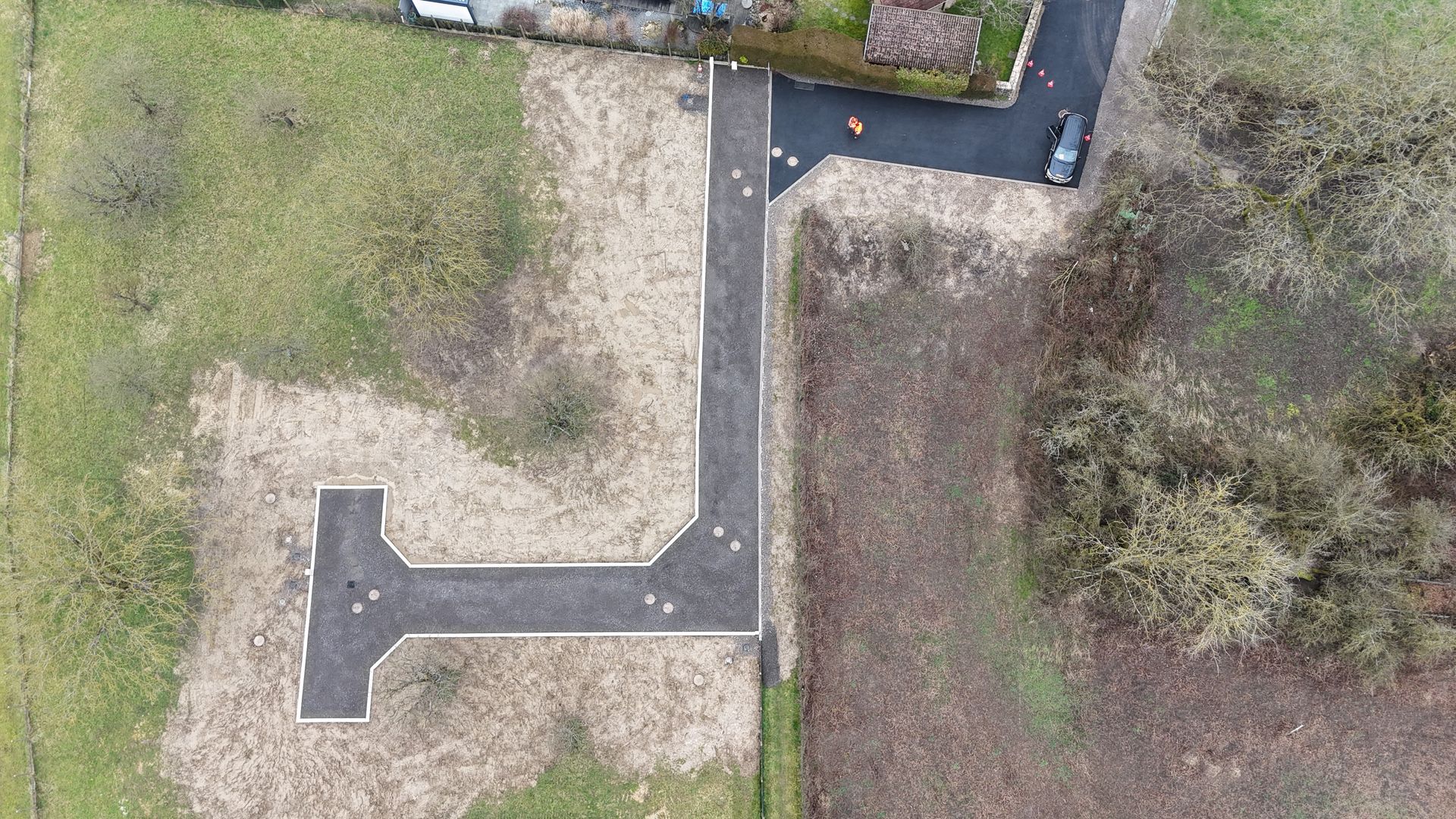 Vue aérienne de la viabilisation d'un lotissement.