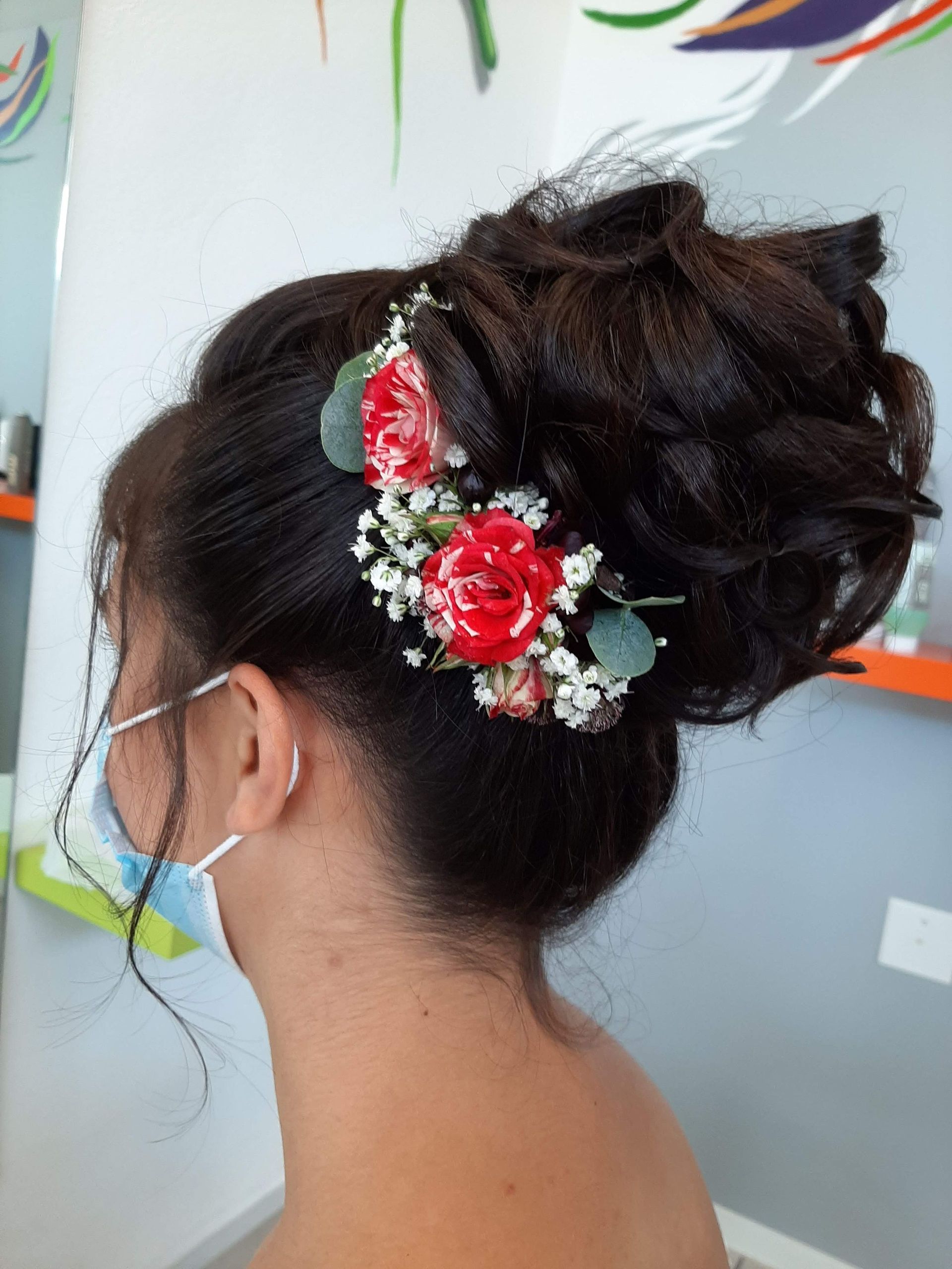 Hochsteckfrisur | Haarwerk Wasabi | Coiffeur, Coloration, Styling, Make-up | Flaach im Weinland