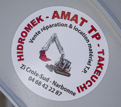 logo AMAT TP sur véhicule